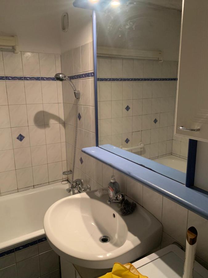 Sehr Schone Zimmer 1 In Wien Favoriten Exteriér fotografie